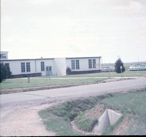 1953-May Dreux Air Force Base Social Service club.jpg