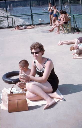 Aug 1963 Michael and Pat at Vernon pool near base.jpg