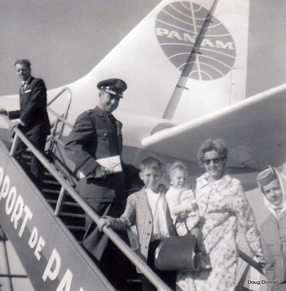 Arrival_in_France-Aug61.jpg - Arrival  at Orly Airport in Paris via Pan Am Jet, Aug 61