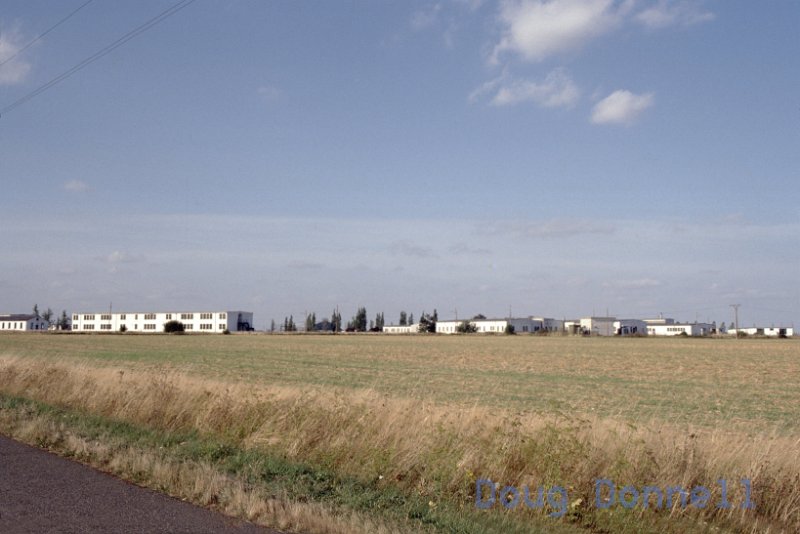 Slides-AC041.jpg - On the Road to the Base - left side 1978