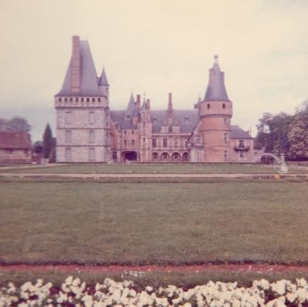 maintenon_chateau.jpg