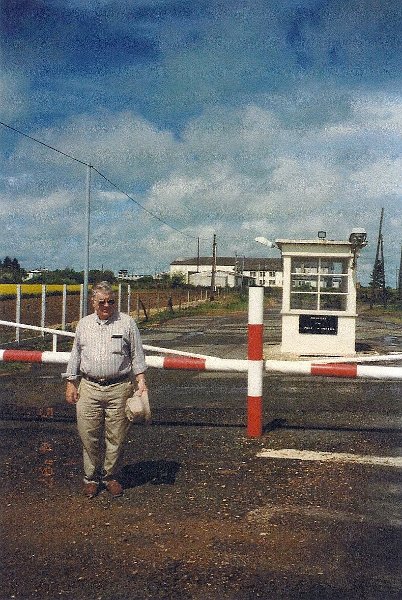 Scan_Pic0018.jpg - Buddy in Front of Entrance 1997