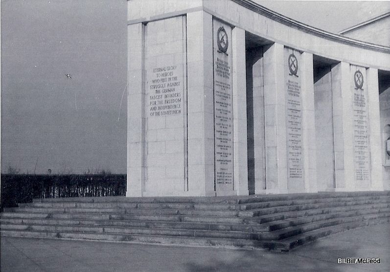 Ma Berlin (4).JPG - Russian War Memorial