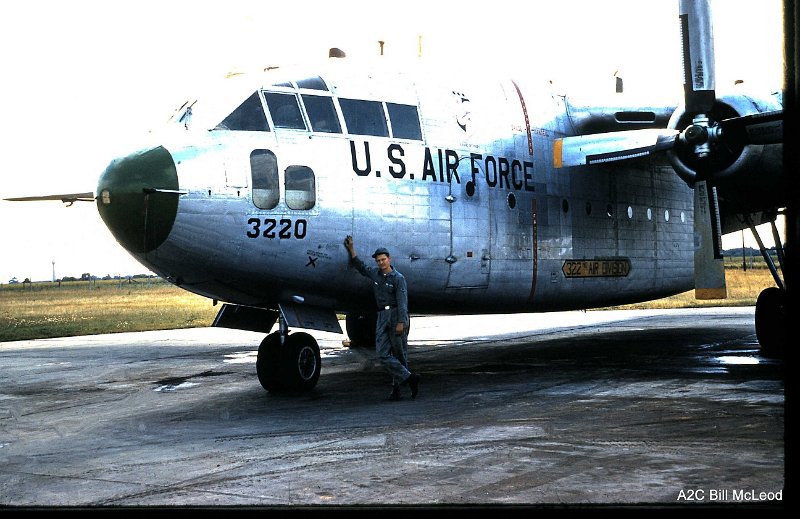 Dreux People (26).JPG - Bill McLeod and his Plane