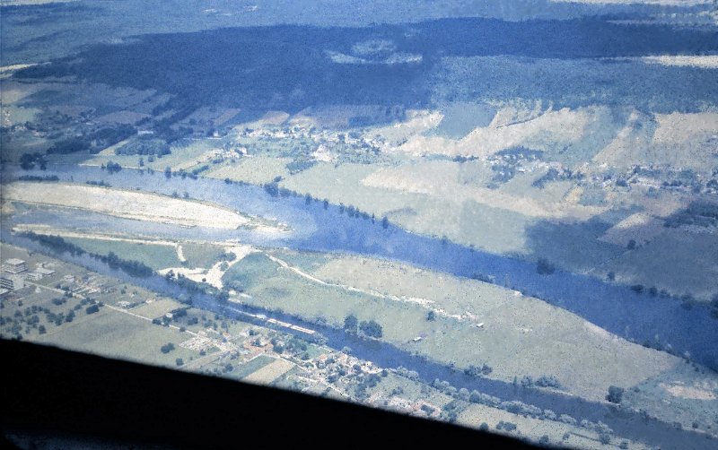 BM Air (41).jpg - River Seine near Evreux 10 mile gate Tacan Approach