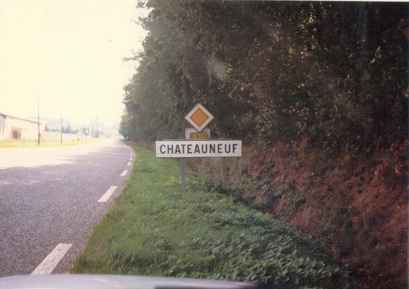 Are We Near Chateauneuf Aug 1987.JPG