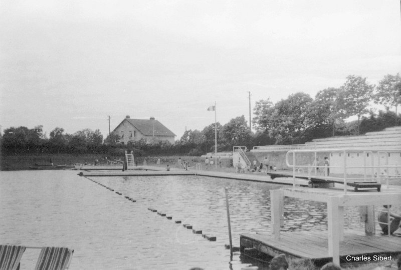 Lake near Dreux AB where we swam 1960.jpg