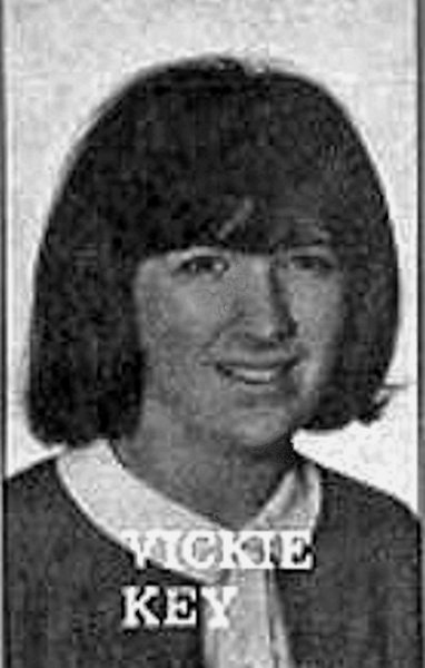 Vickie Key 1966-3.jpg - Vickie Key Dreux American High School 1966