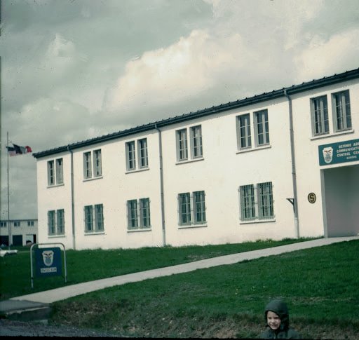 1963-April Dreux Air Base.jpg