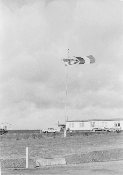 U S and French flags Dreux AB 1960.JPG